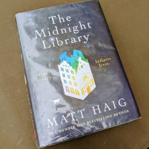 Midnight Library by Matt Haig cover